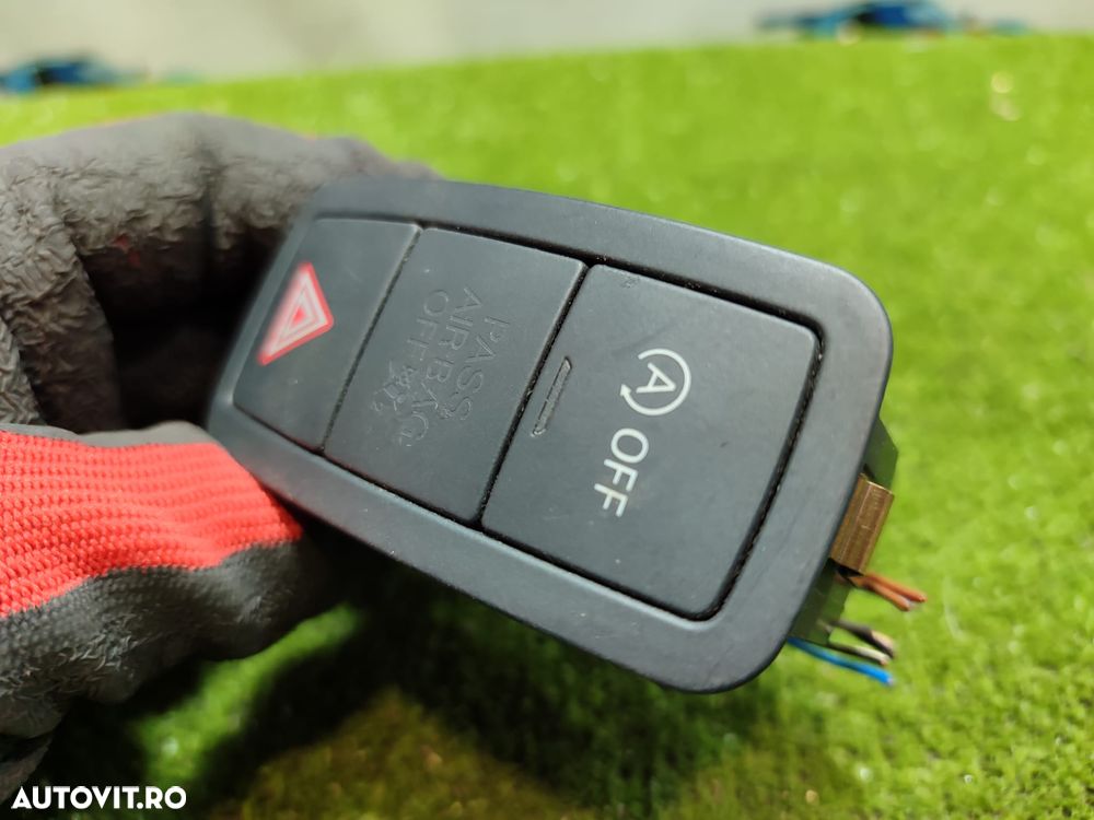 BUTON LUMINI AVARIE AUDI A4 SE 2.0 DIESEL 2010 / 2009-2016 - 4