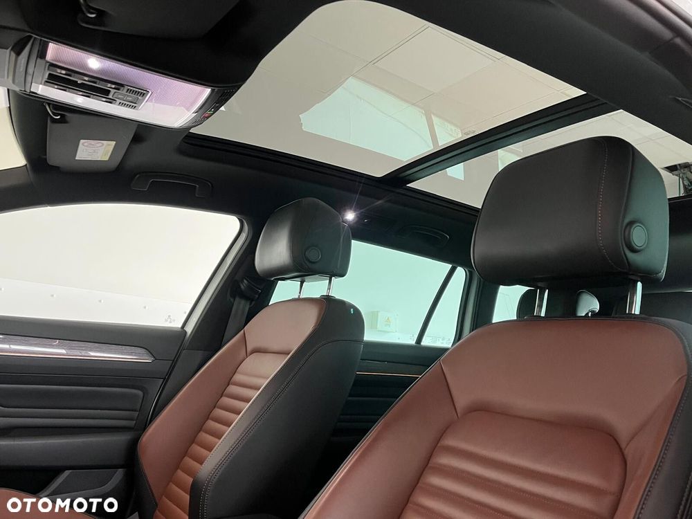 Volkswagen Passat Variant 2.0 TSI Elegance DSG - 18