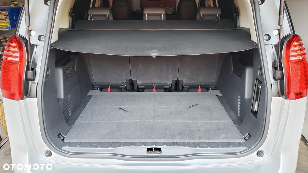 Peugeot 5008 e-HDI 115 ETG6 Stop&Start Active - 9