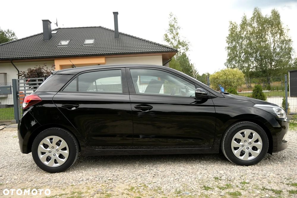 Hyundai i20 - 10