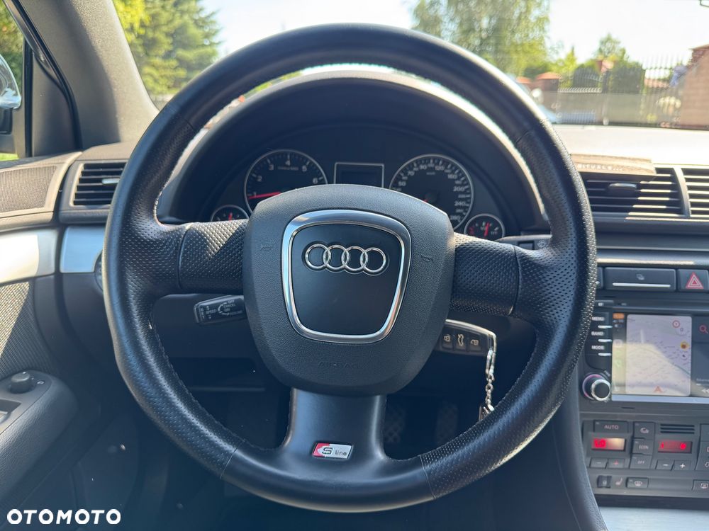 Audi A4 Avant 2.0 T FSI quattro - 19