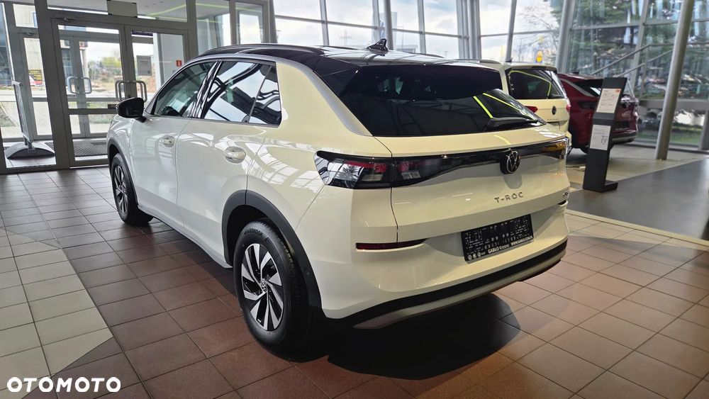 Volkswagen T-Roc 1.5 eTSI Life DSG - 4