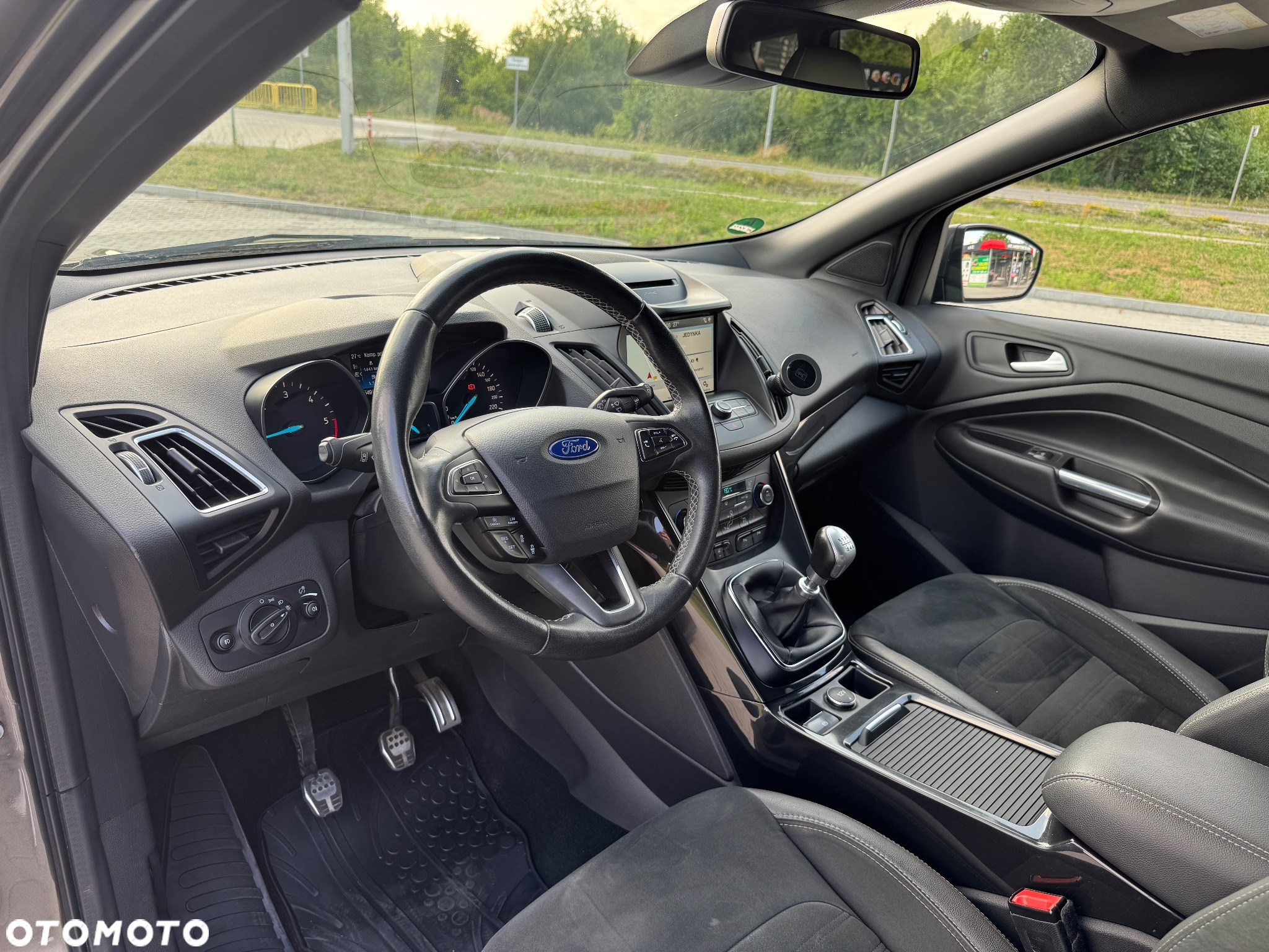 Ford Kuga 2.0 TDCi 4x4 ST-Line - 21