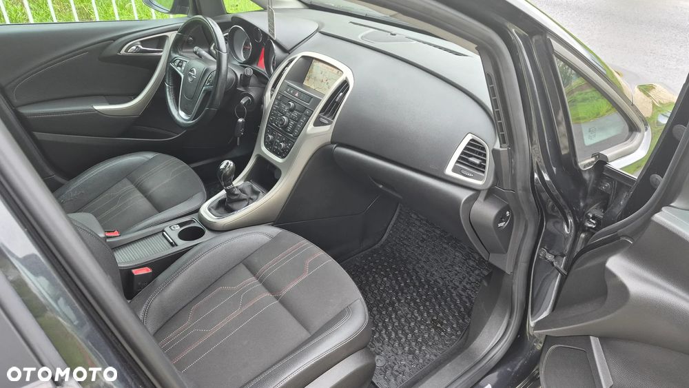 Opel Astra 1.4 T Cosmo - 13