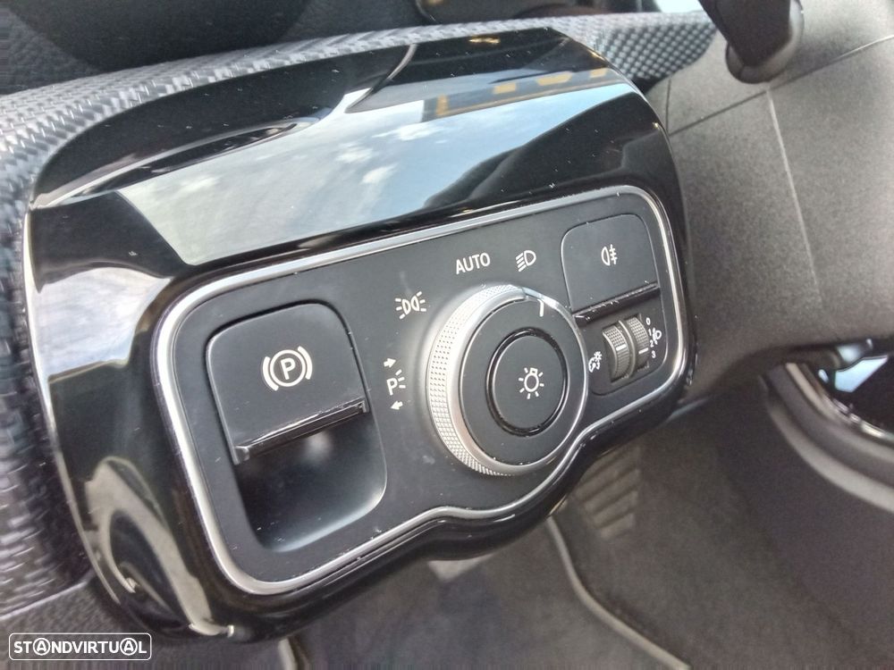 Mercedes-Benz A 180 d Style Plus Aut. - 21