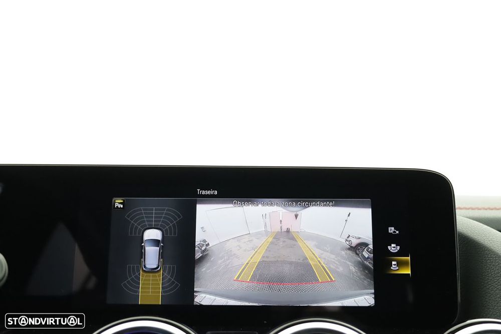 Mercedes-Benz EQA 300 4Matic AMG Line - 13