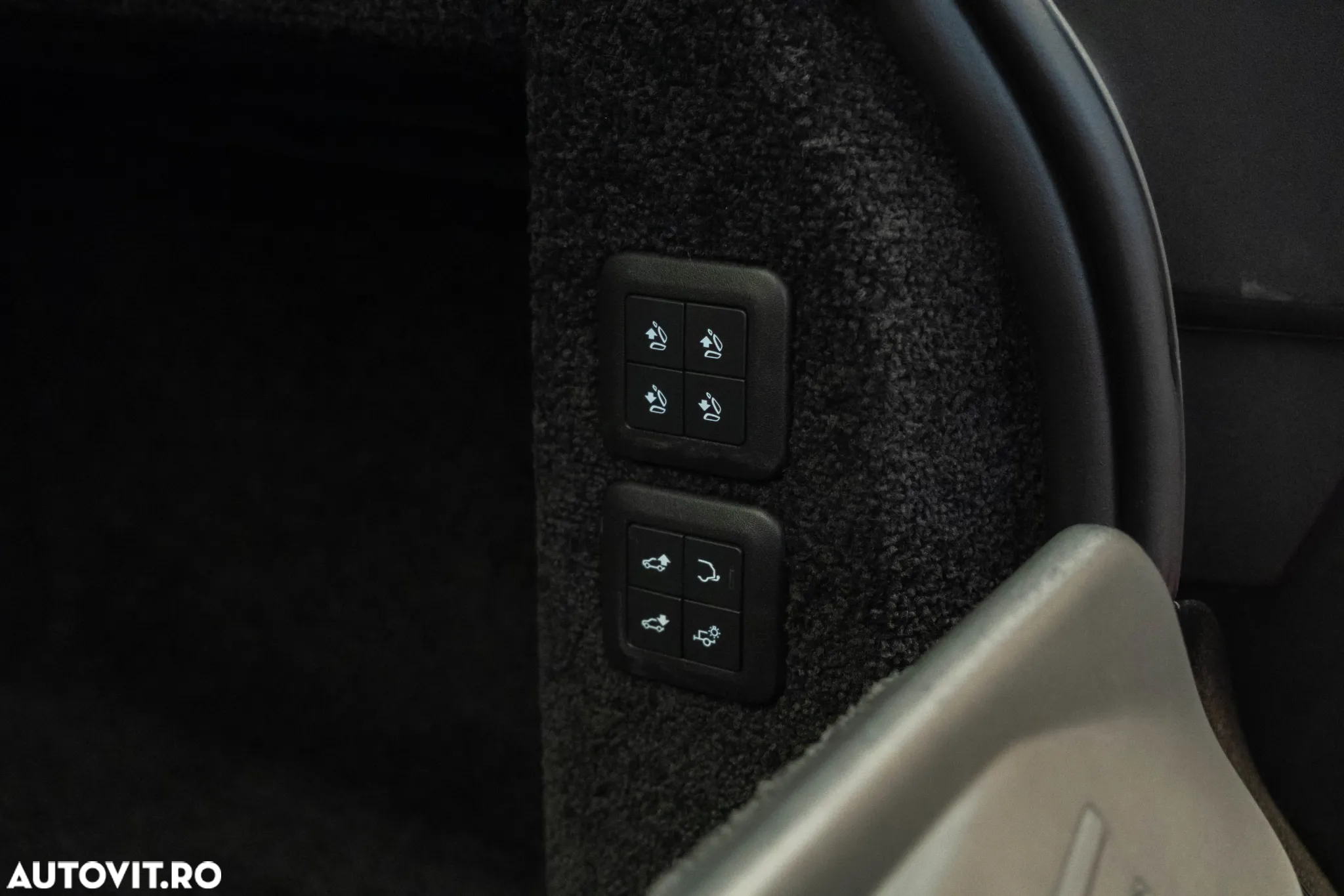 Land Rover Range Rover 4.4L SDV8 Vogue - 19