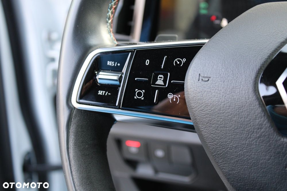 Renault Austral 1.2 E-Tech Full Hybrid 200 Iconic esprit Alpine MMT - 36