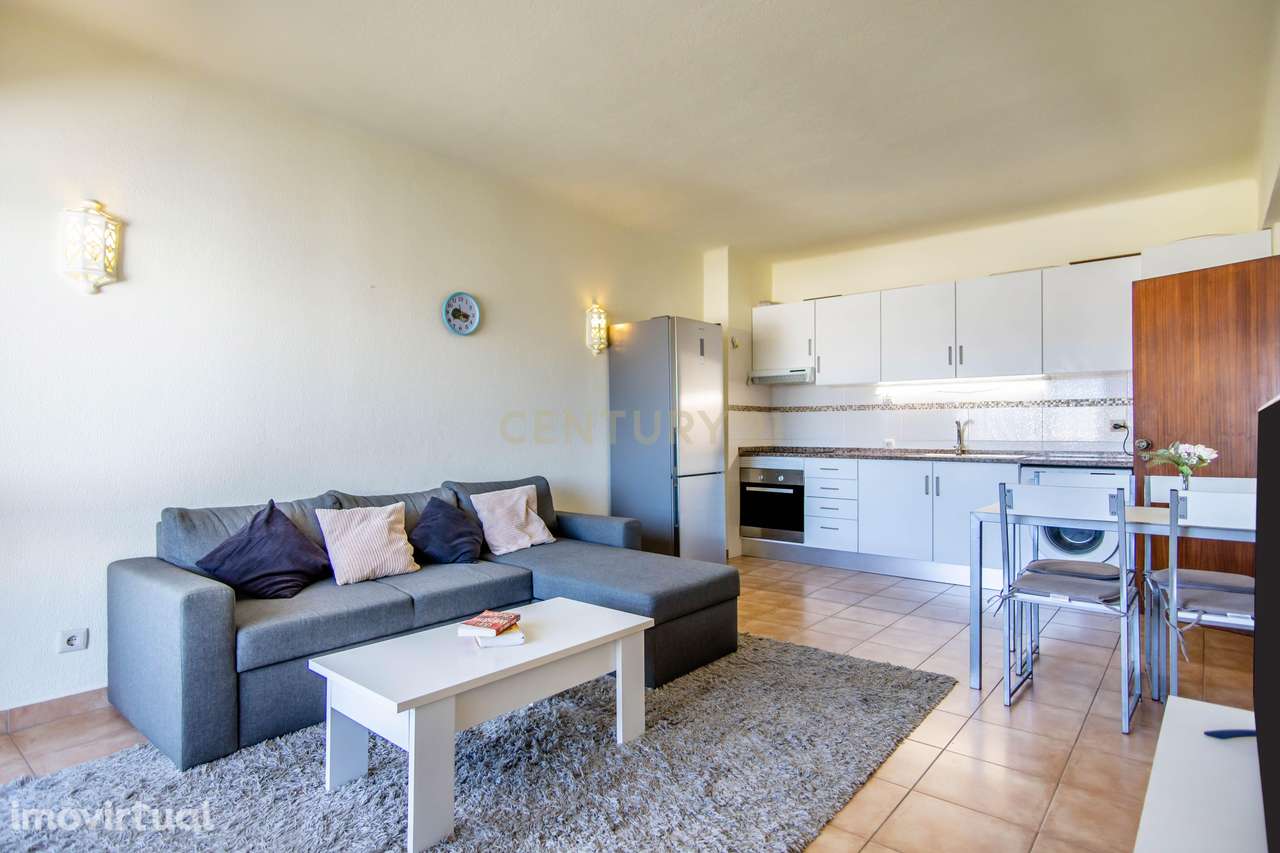 Apartamento T1 com Vista Parcial de Mar, Elevador e Garagem - Grande imagem: 5/19