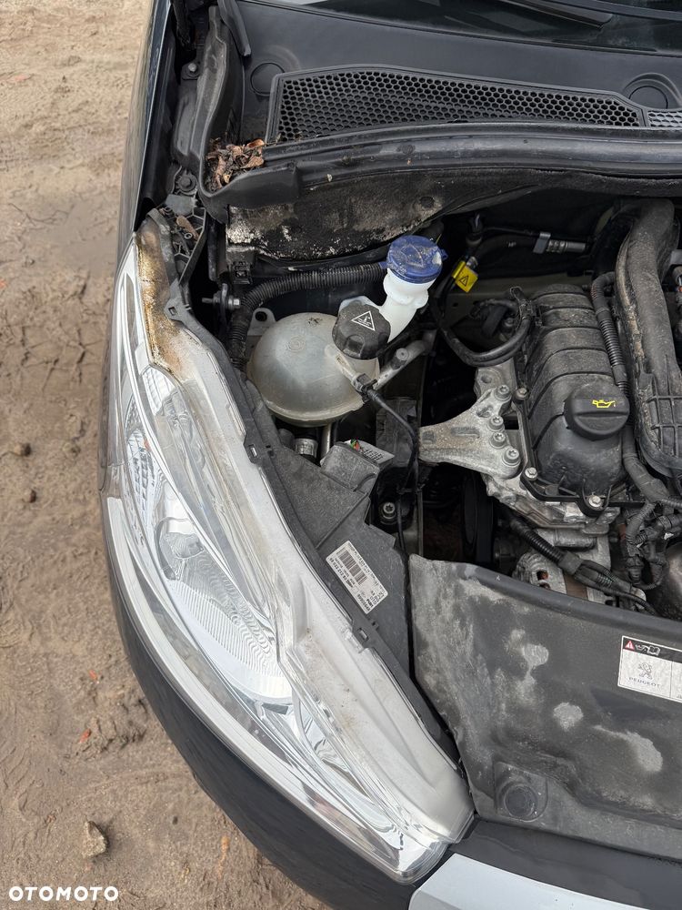 Peugeot 208 PureTech 68 Like - 24