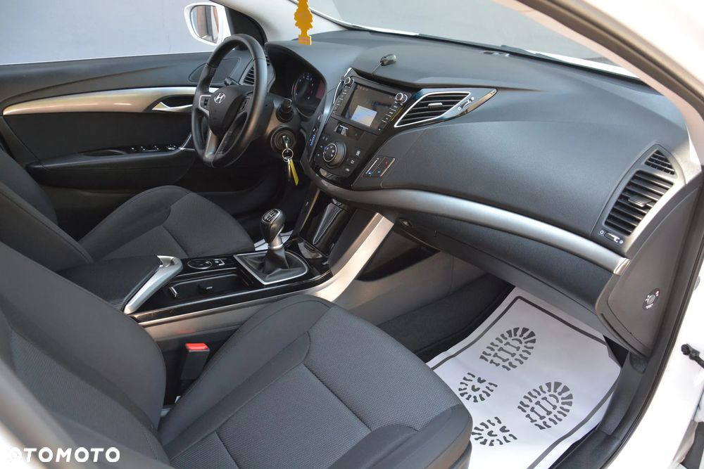 Hyundai i40 - 19