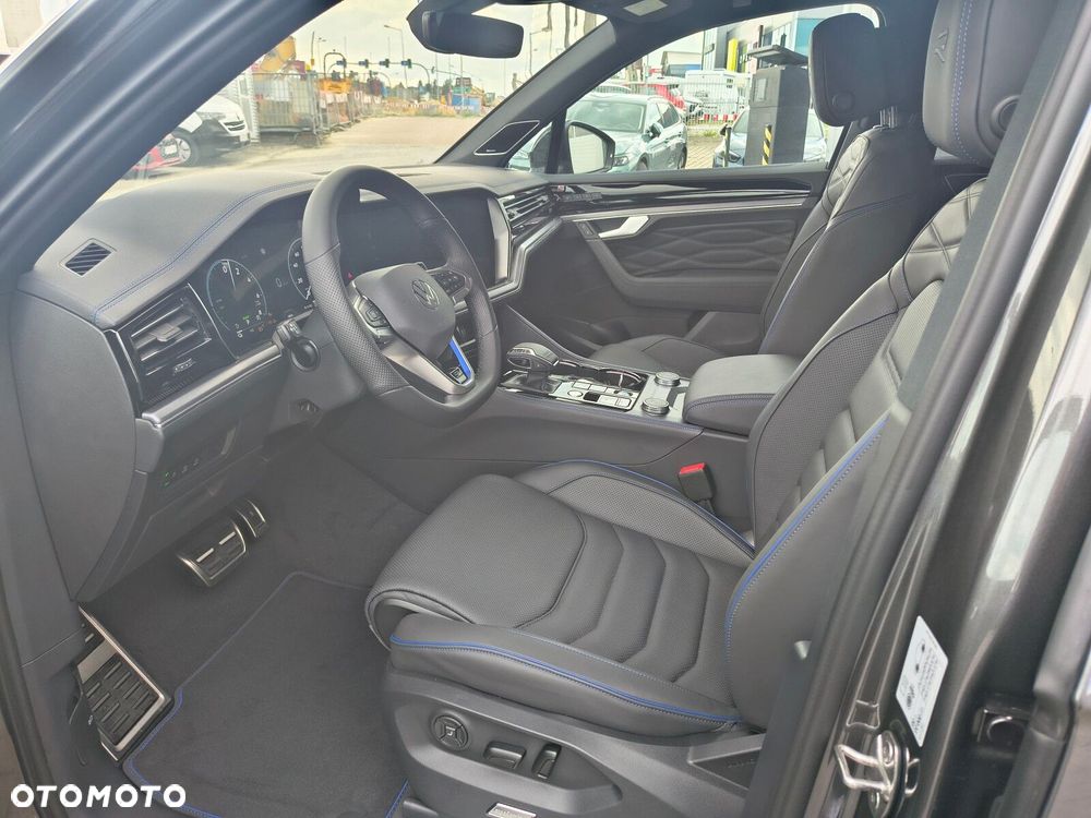 Volkswagen Touareg - 20