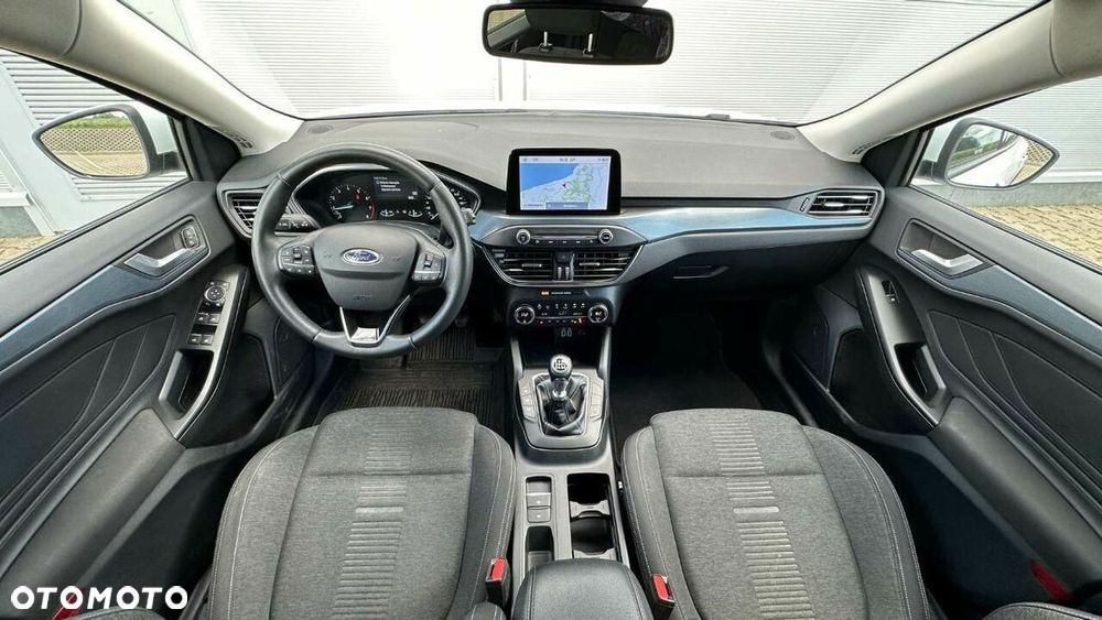 Ford Focus 1.0 EcoBoost Active - 20