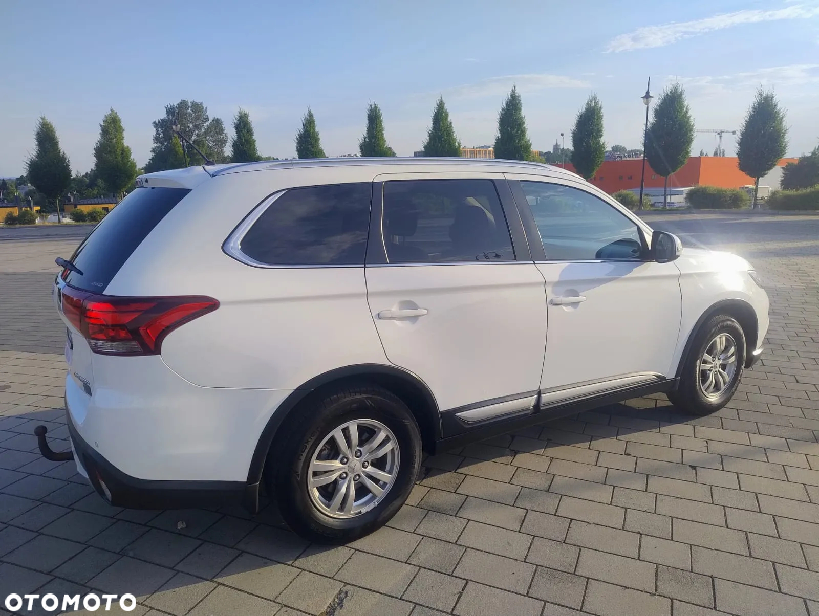 Mitsubishi Outlander 2.0 Intense 4WD CVT - 7