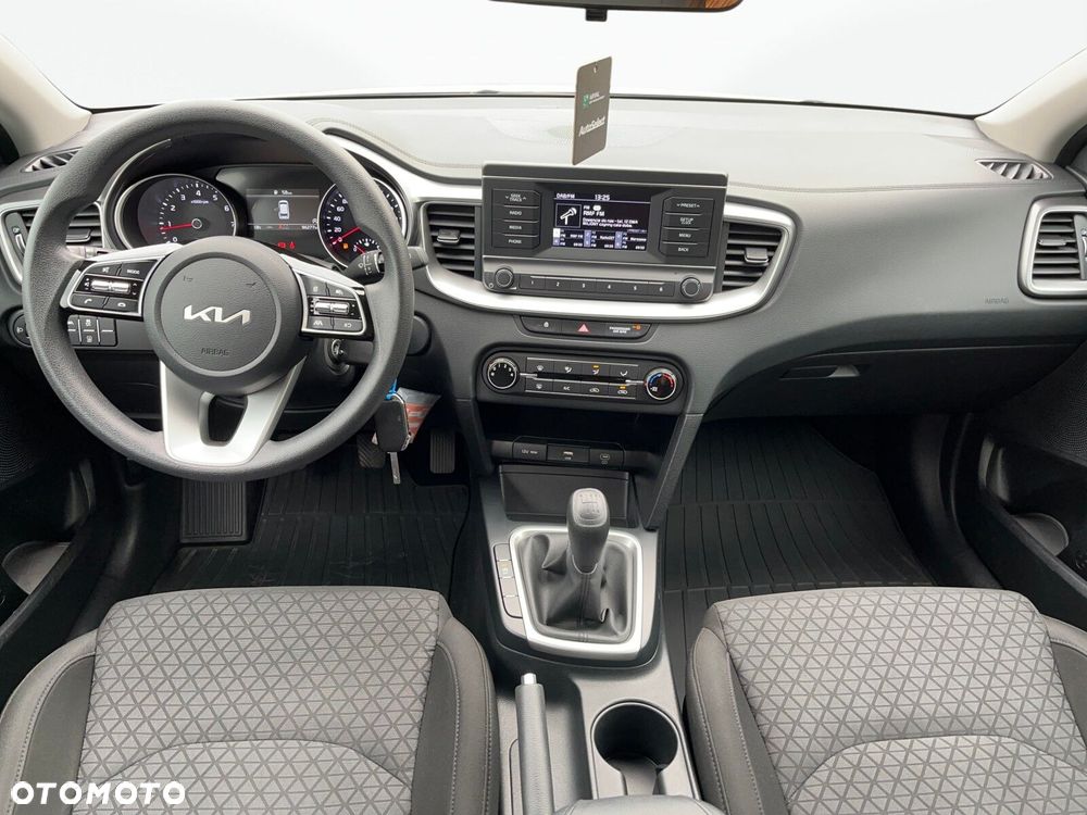 Kia Ceed 1.5 T-GDI S - 16