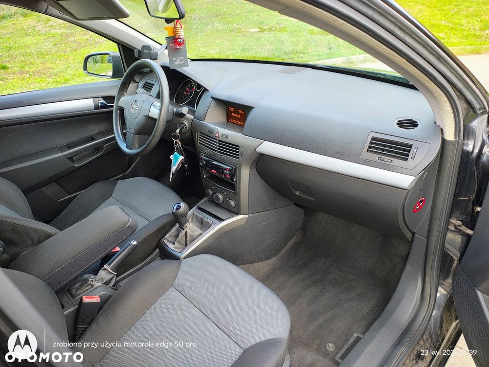 Opel Astra 1.4 NAVI - 10