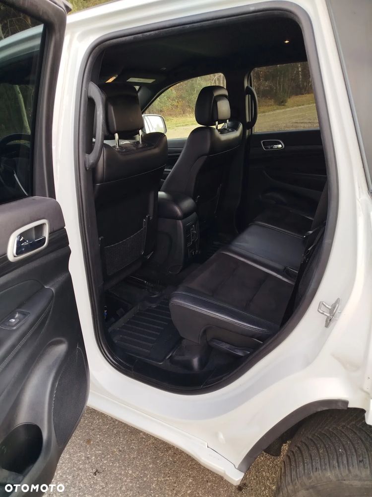 Jeep Grand Cherokee - 9