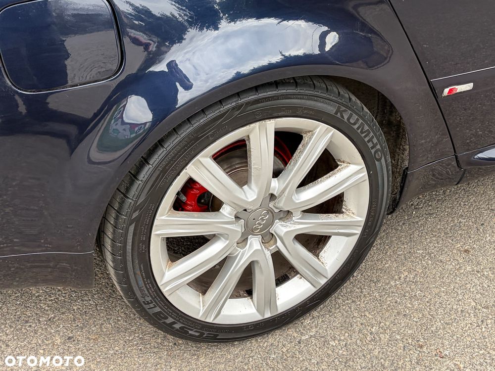 Audi A6 Limousine 2.4 - 18