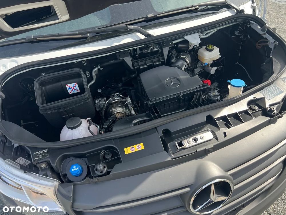 Mercedes-Benz Sprinter - 18