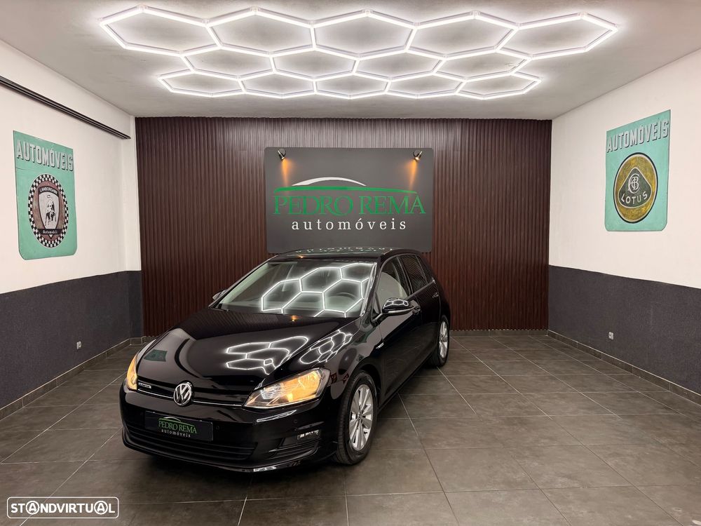 VW Golf 1.6 TDi BlueMotion Confortline - 3