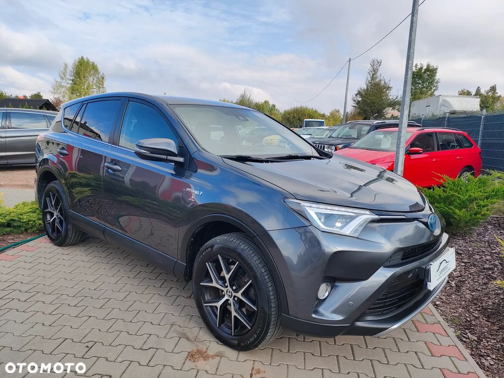 Toyota RAV4 - 5