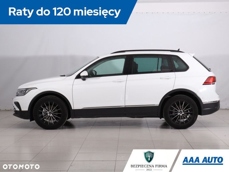 Volkswagen Tiguan - 4