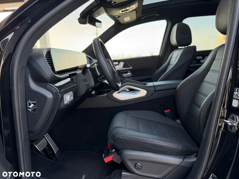 Mercedes-Benz GLS - 10