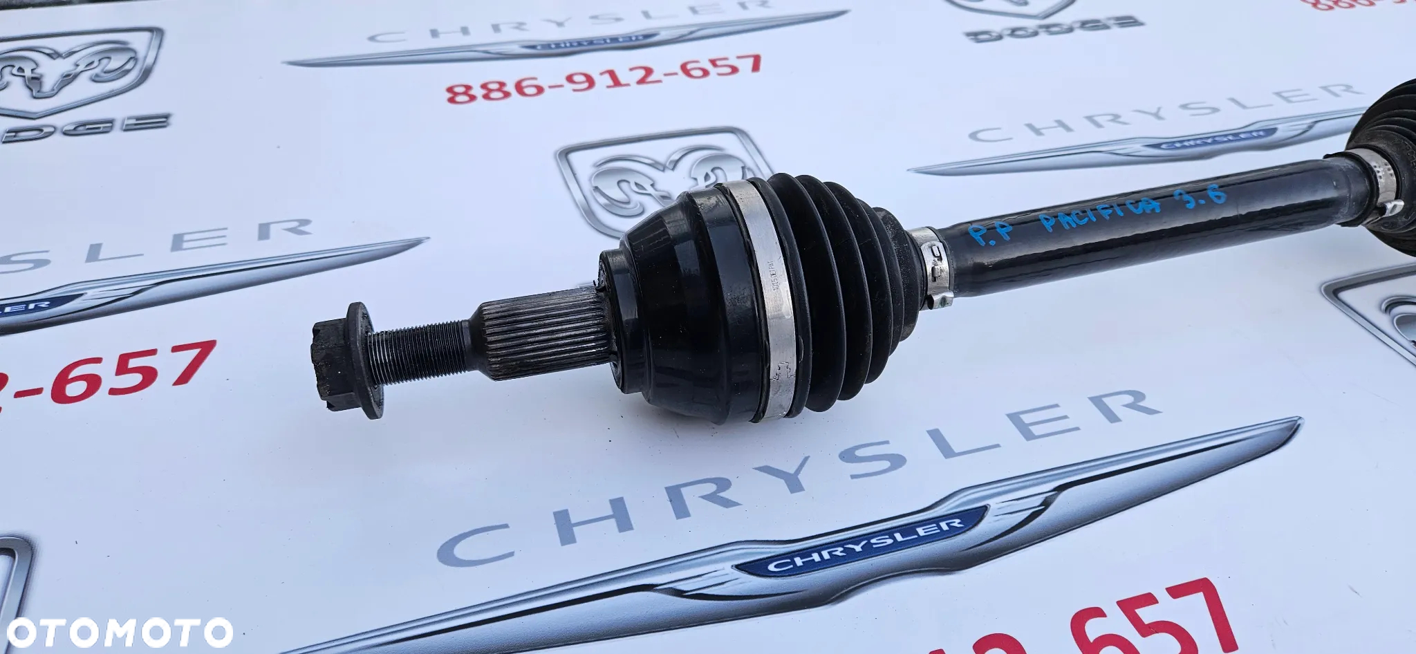 Chrysler Pacifica 2016- 3.6 V6 Półoś przód prawy Półoś przednia prawa Długa Przegub 05106254AE - 2