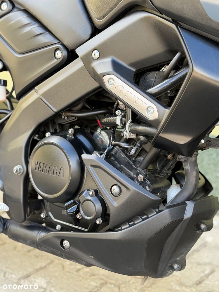 Yamaha MT - 5