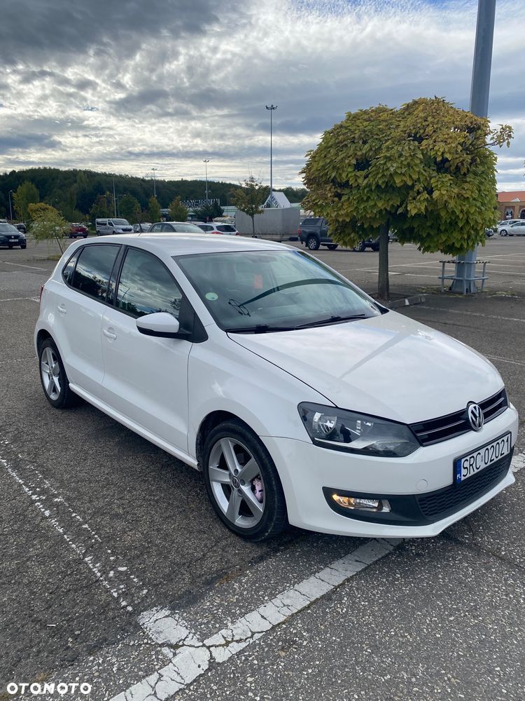 Volkswagen Polo 2012 photo 2