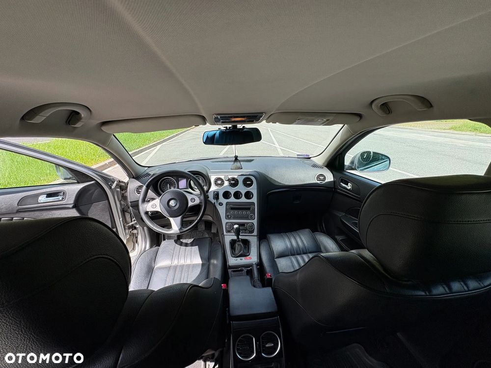 Alfa Romeo 159 1.9JTDM Impression - 10