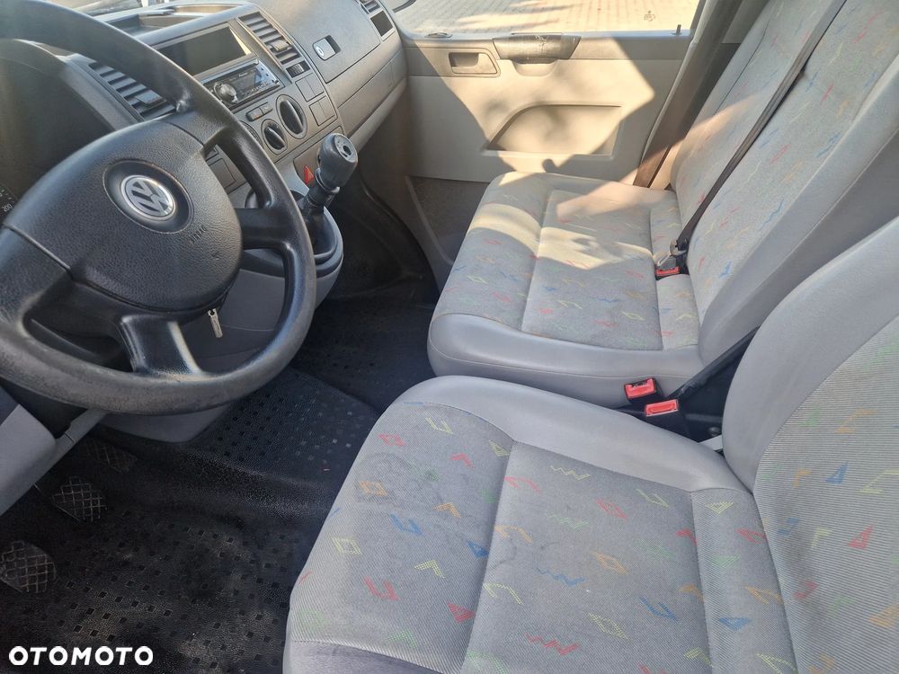 Volkswagen Transporter - 12