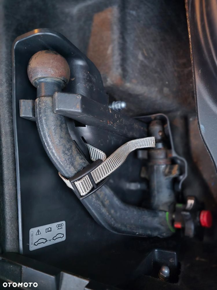 Audi A4 Avant 2.0 TDI DPF - 22
