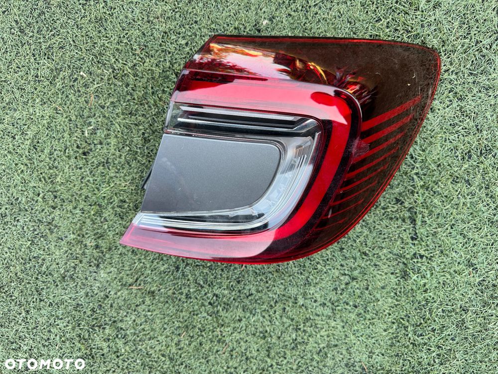 LAMPA RENAULT CAPTUR II 2 TYŁ TYLNIA LEWA PRAWA OE - 2