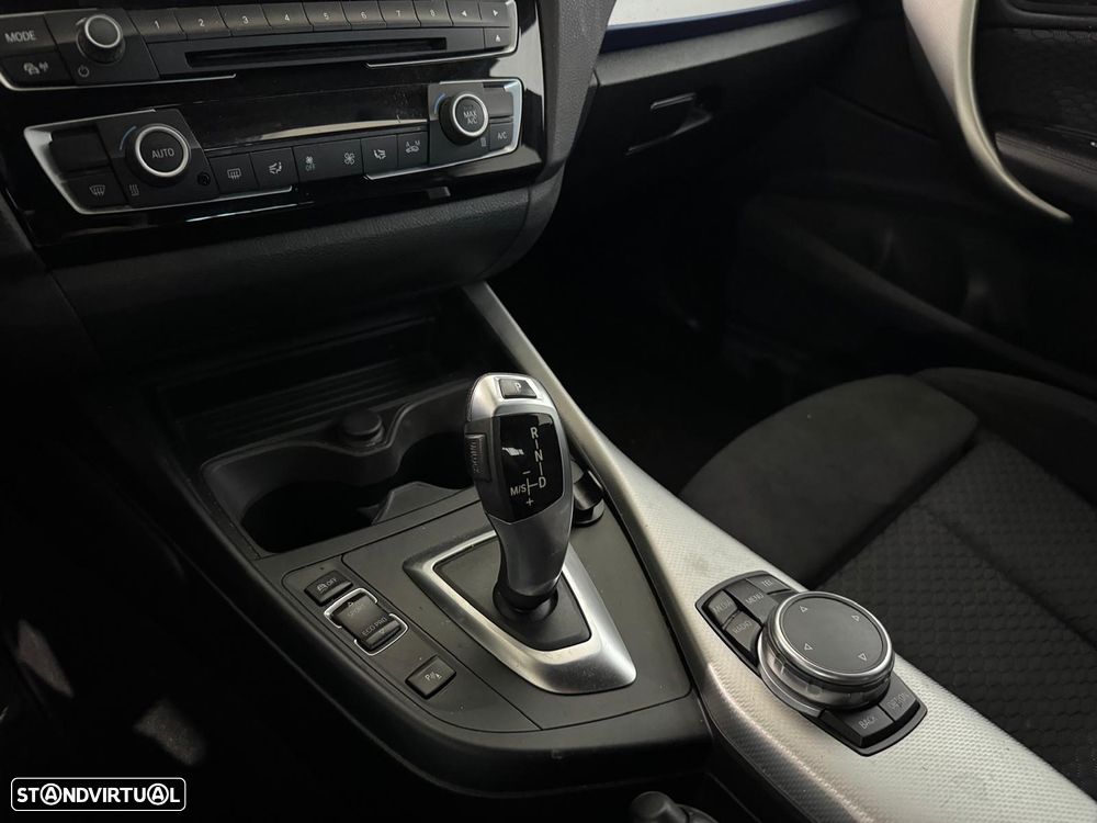 BMW 118 i Aut. M Sport - 15