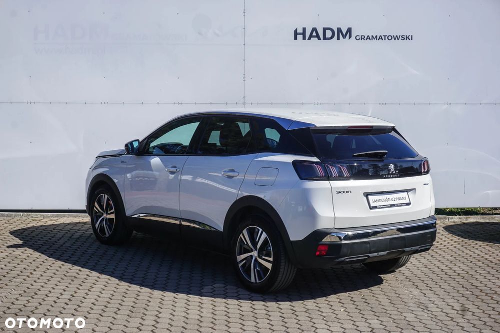 Peugeot 3008 1.6 PureTech Hybrid PHEV Allure Pack S&S EAT8 - 6