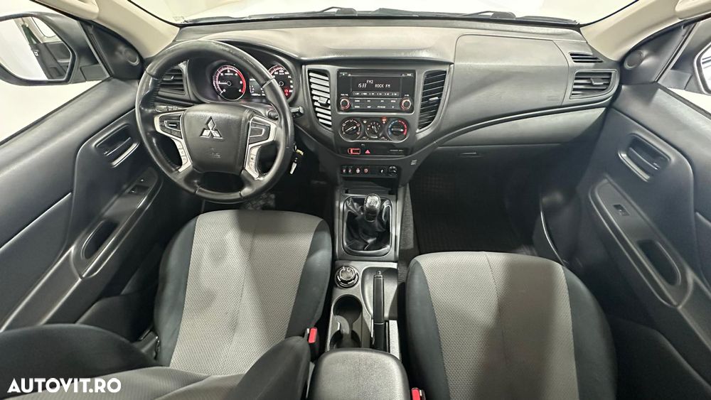 Mitsubishi L200 Double Cab 2.2 DI-D M/T Instyle - 5