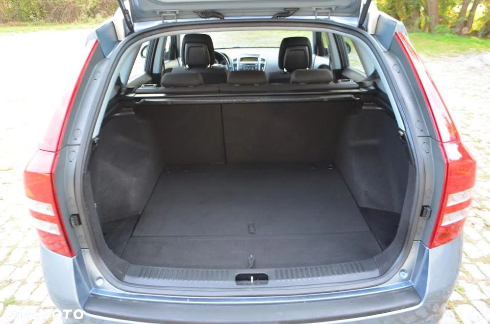 Kia Ceed Cee'd 1.6 Comfort + - 33