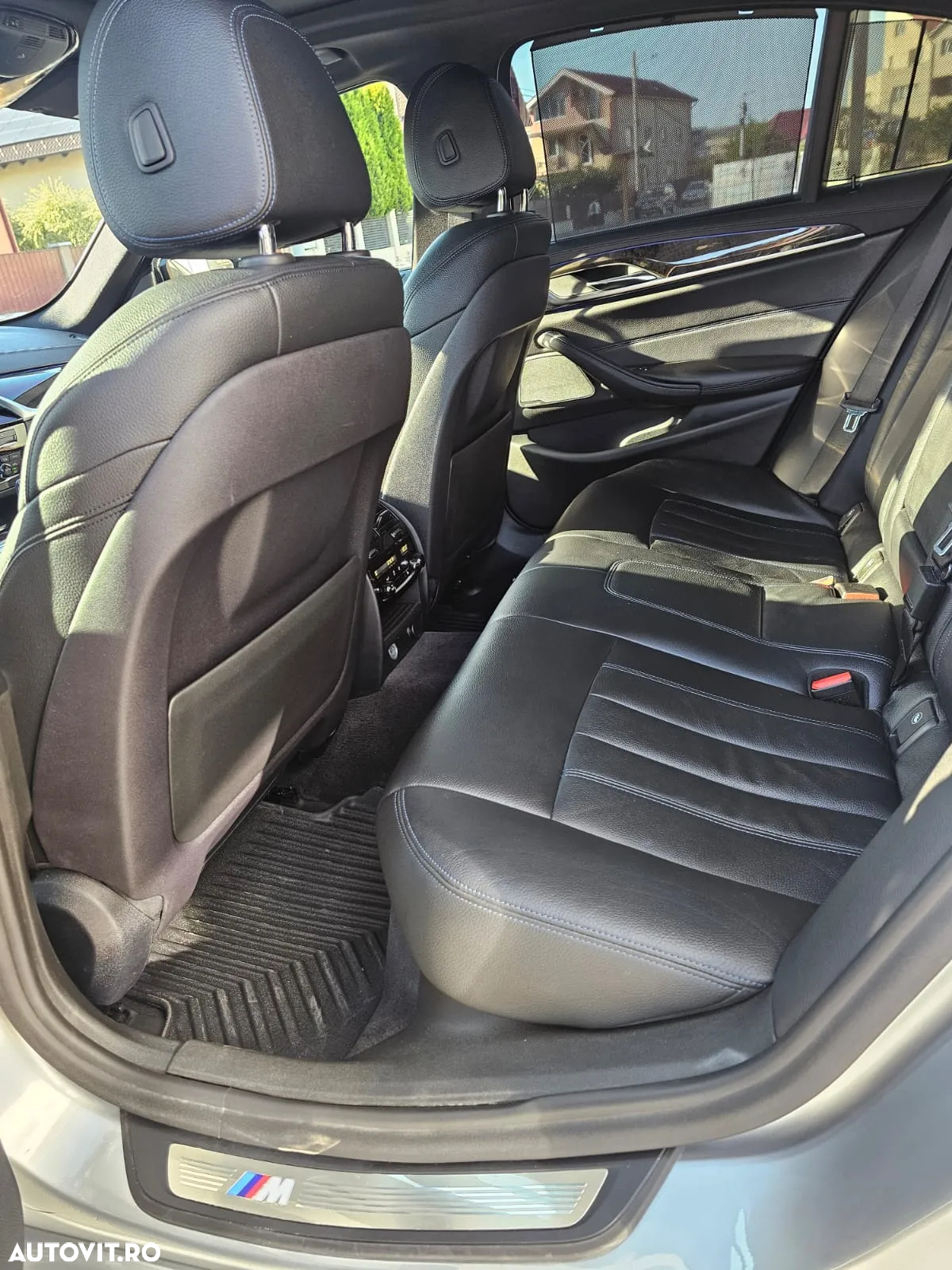 BMW Seria 5 540i xDrive AT - 15