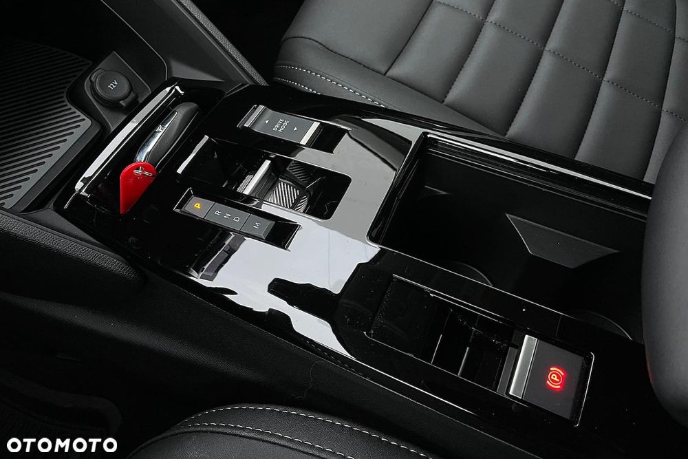 Citroën C4 1.2 mHEV Max eDCT6 - 17