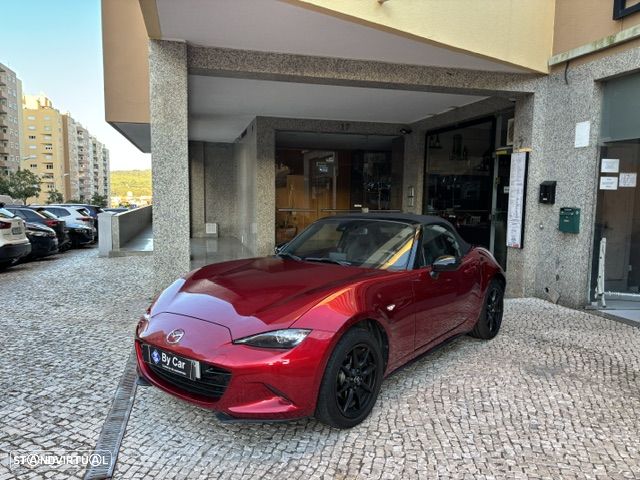 Mazda MX-5 1.5 Sky-G Excellence Navi Brown Soft-Top - 21