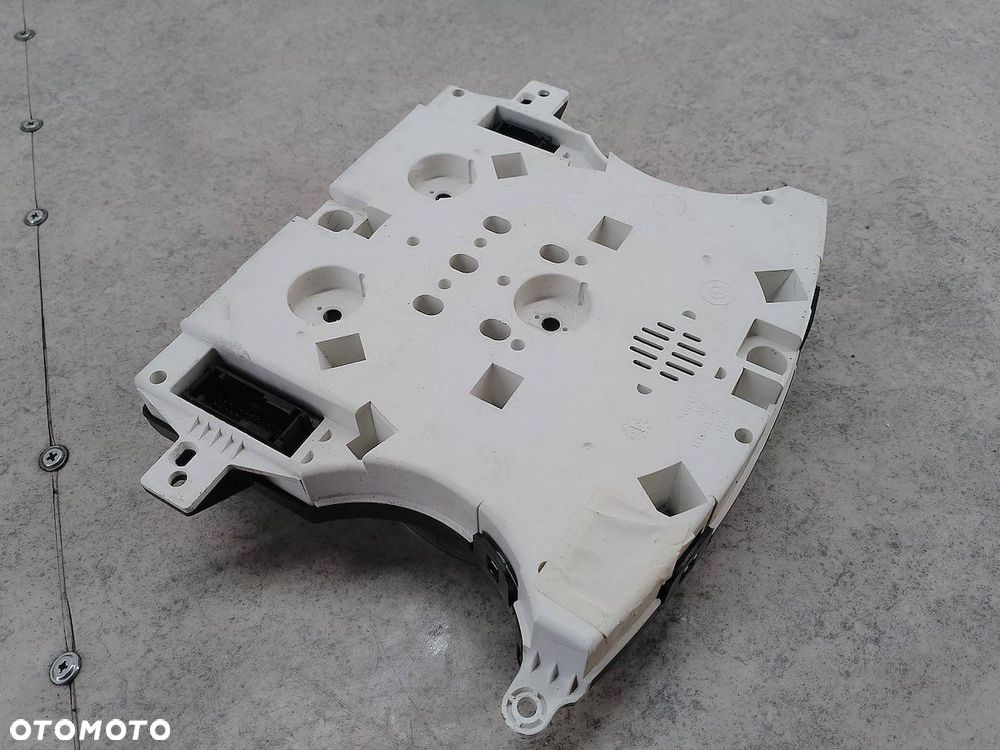 LICZNIK MINI R50 6928884 1.6 16V - 8