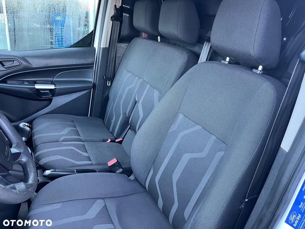 Ford Transit Connect - 12