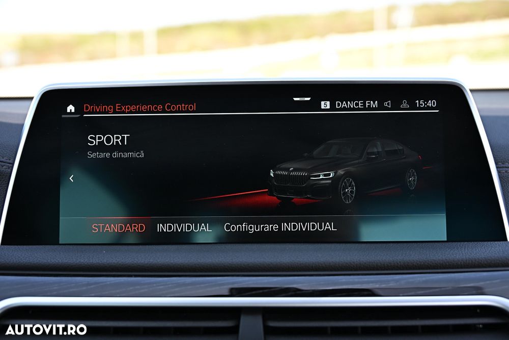 BMW Seria 7 740d xDrive - 18