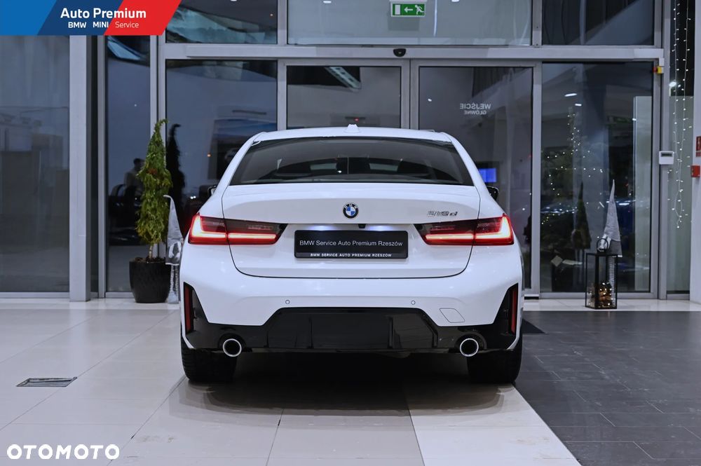 BMW Seria 3 318d - 17