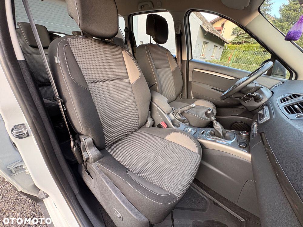 Renault Scenic Energy dCi 110 S&S Xmod Paris - 24