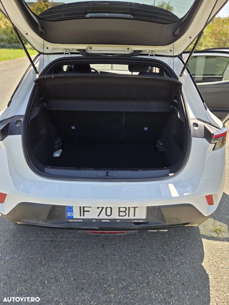 Opel Mokka 1.2 136 e-DCT MHEV GS - 9