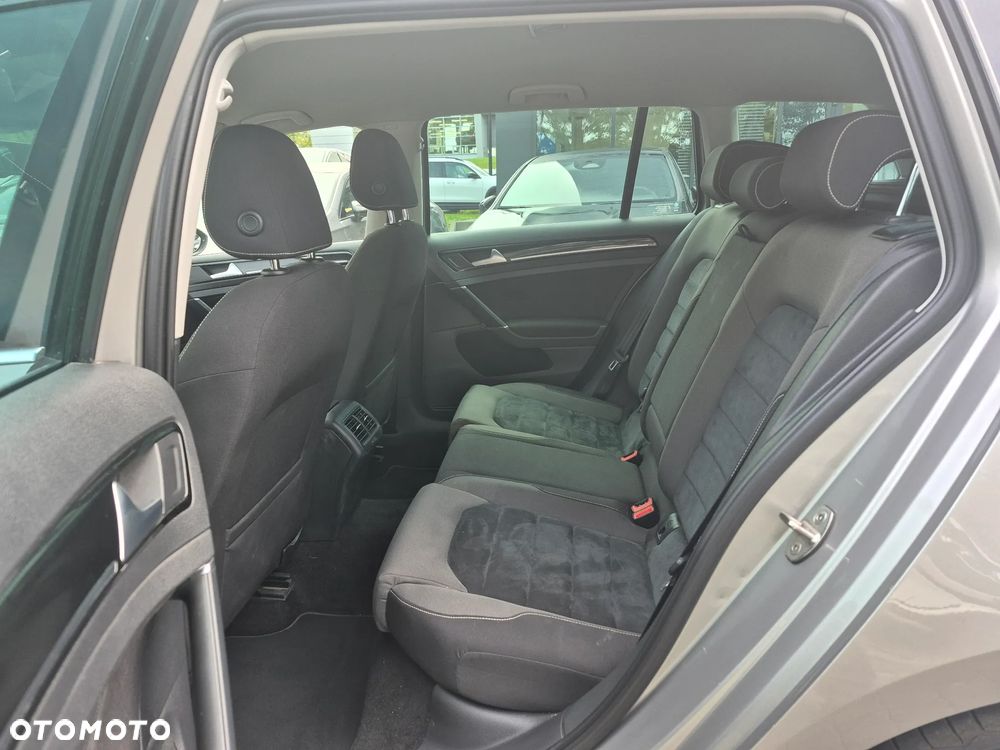 Volkswagen Golf VII 1.4 TSI BMT Highline - 15