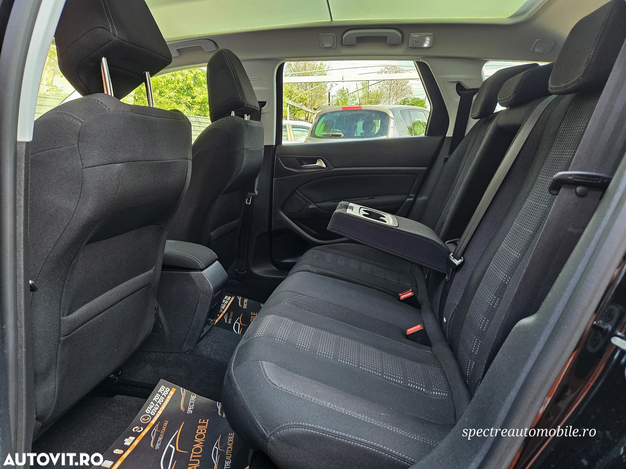 Peugeot 308 SW 1.6 e-HDI FAP STT Allure - 11