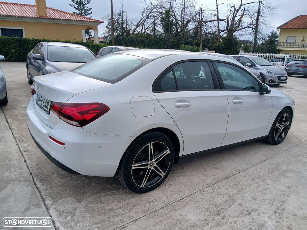 Mercedes-Benz A 250 Limousine e 8G-DCT - 9